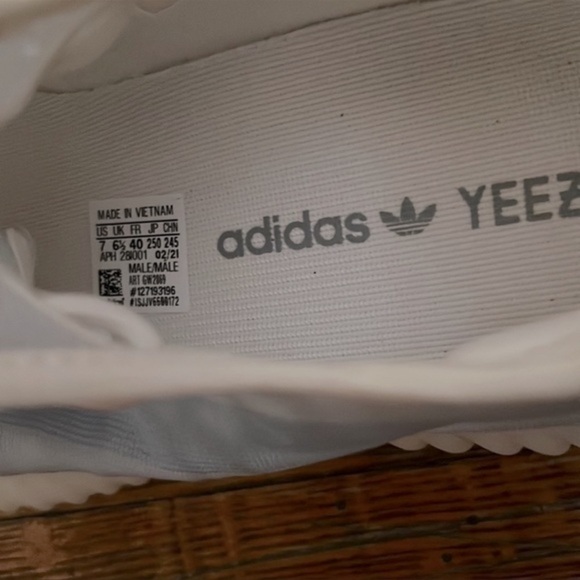 yeezy Boost 350 V2 Mono Ice- Men Size 7 - Picture 7 of 8
